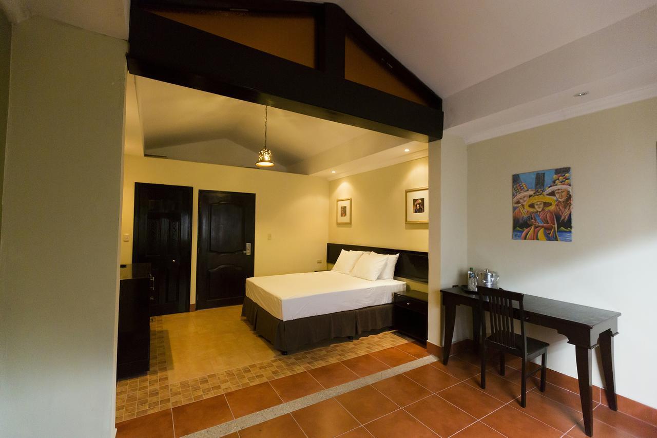 Hotel Los Altos Estelí Extérieur photo