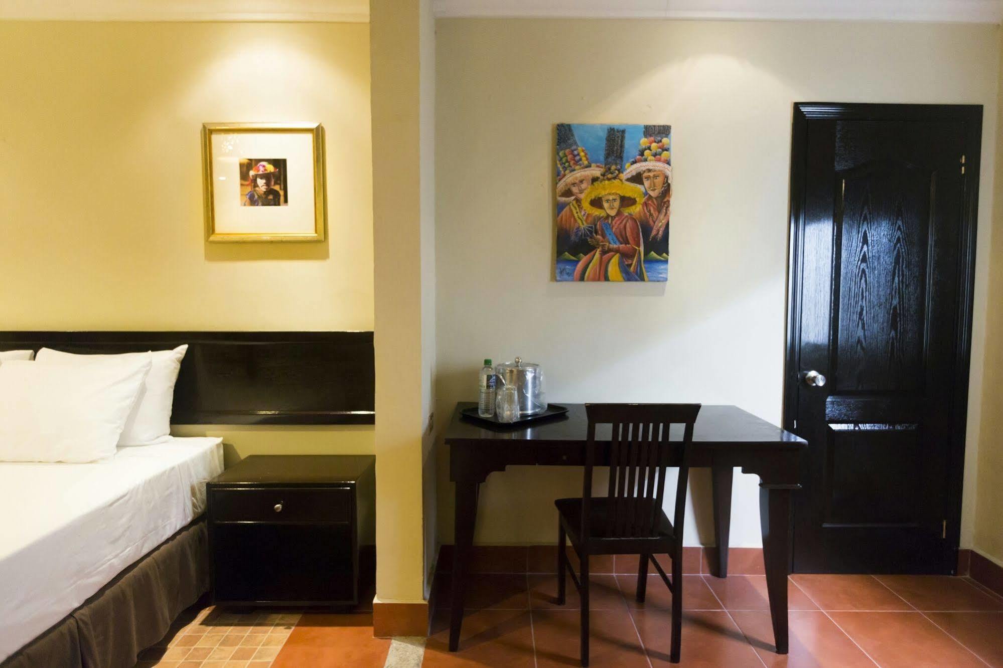Hotel Los Altos Estelí Extérieur photo